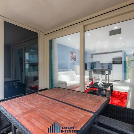 Apartment Le Roulis 0103